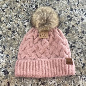 CC BEANIE!